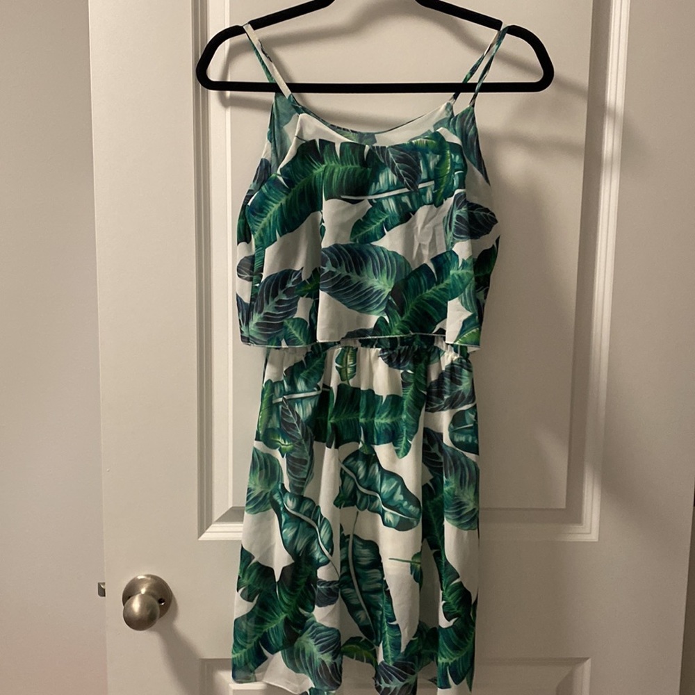 Dress - Picture 2 of 2